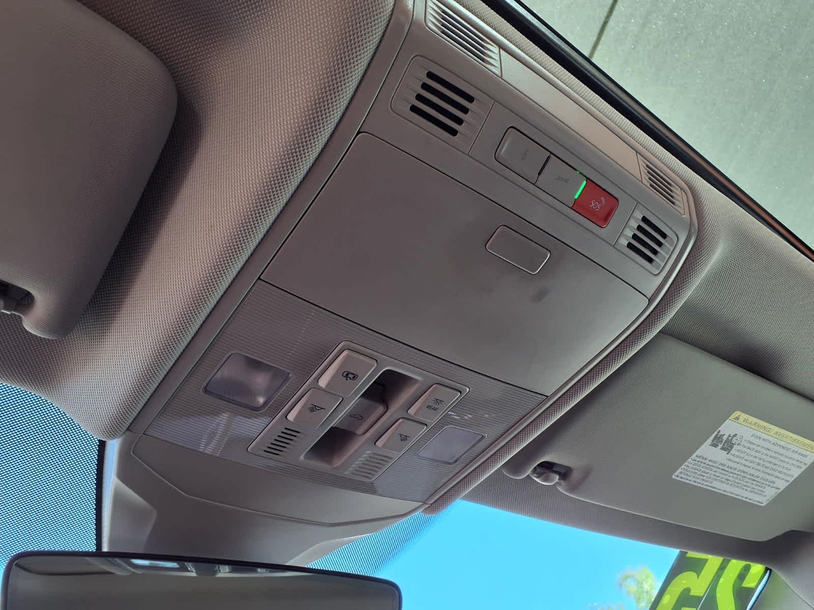 Used 2025 Volkswagen Jetta Sedan