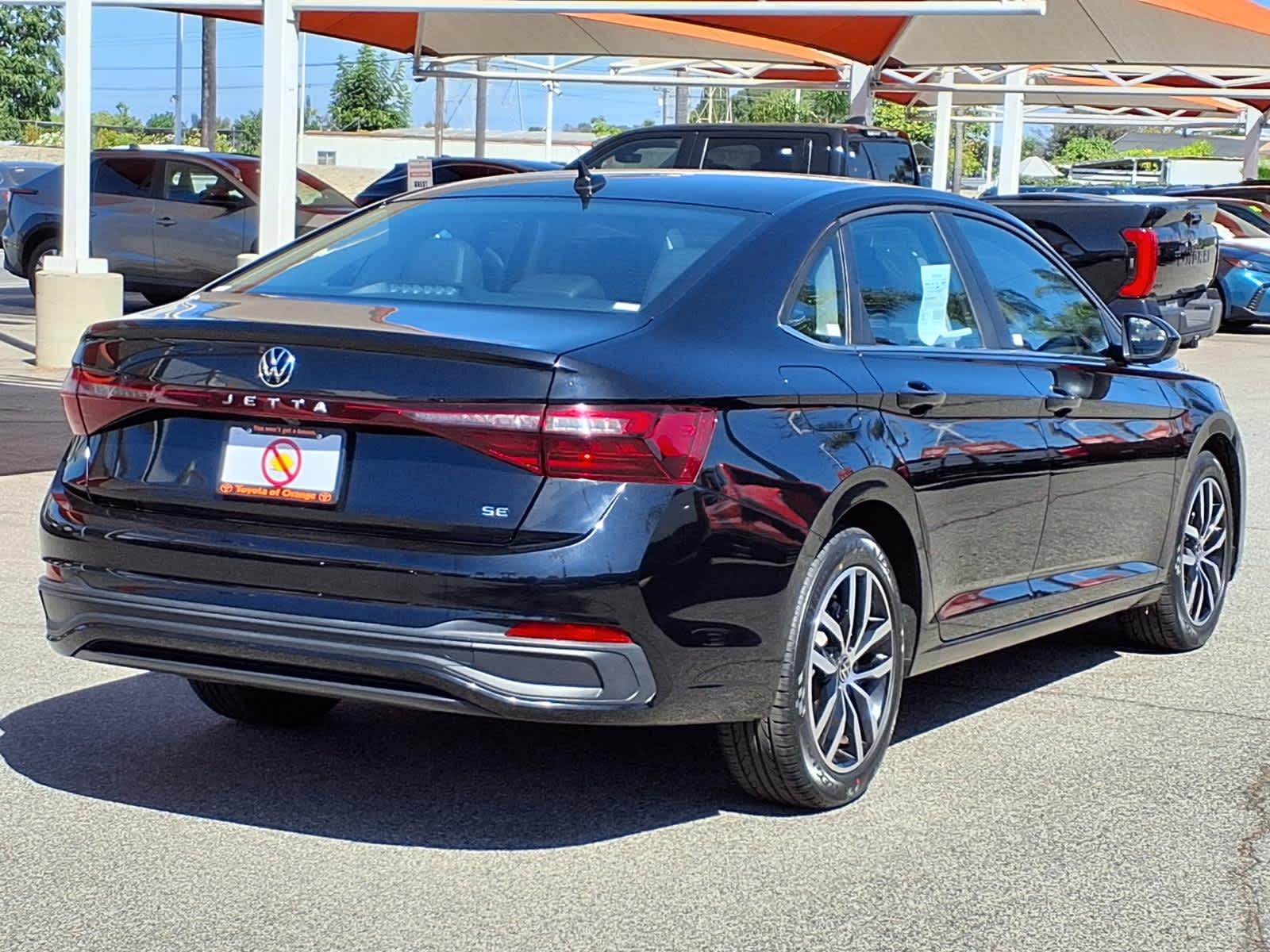 Used 2025 Volkswagen Jetta Sedan
