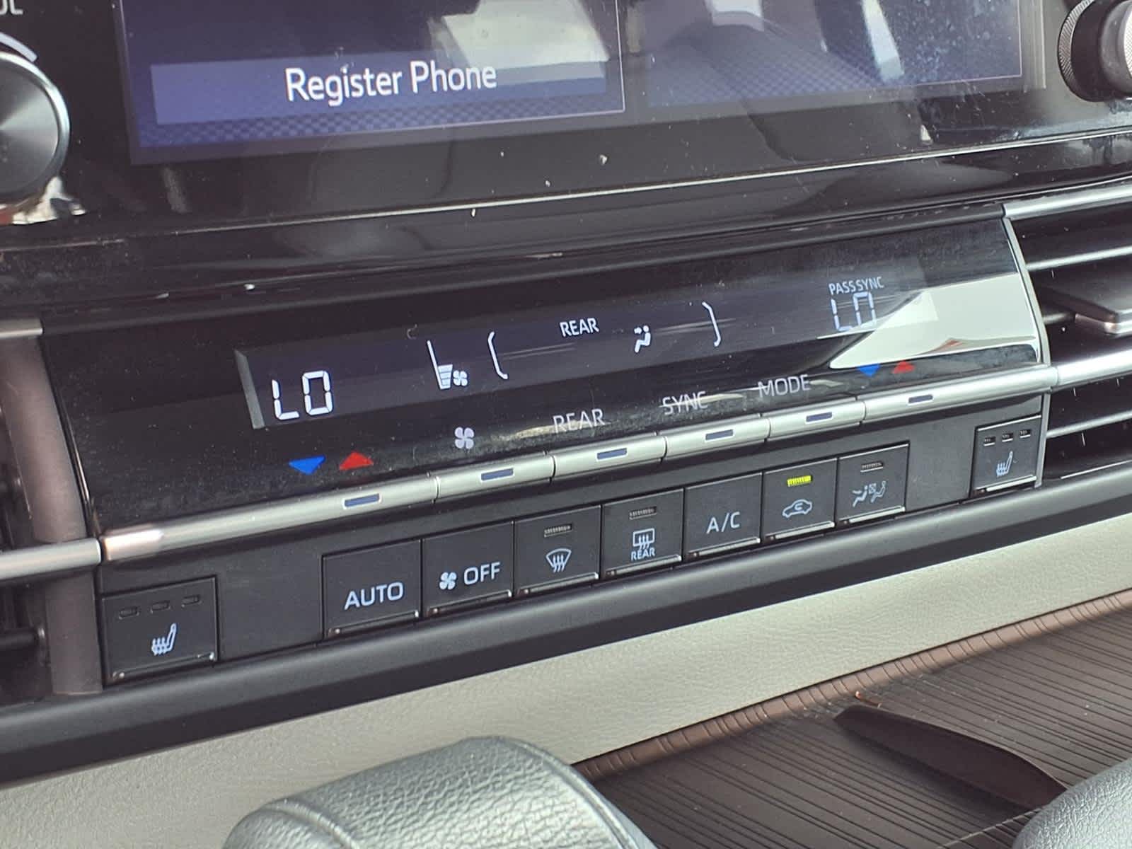 Used 2023 Toyota Sienna Van