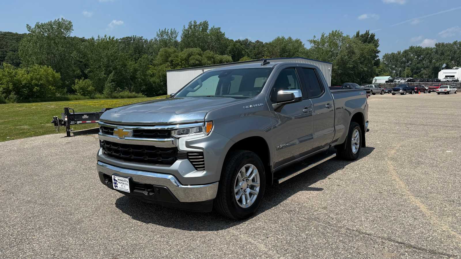 Sterling Gray Metallic 2024 Chevrolet Silverado 1500 Pickup Truck Four-Wheel Drive Automatic