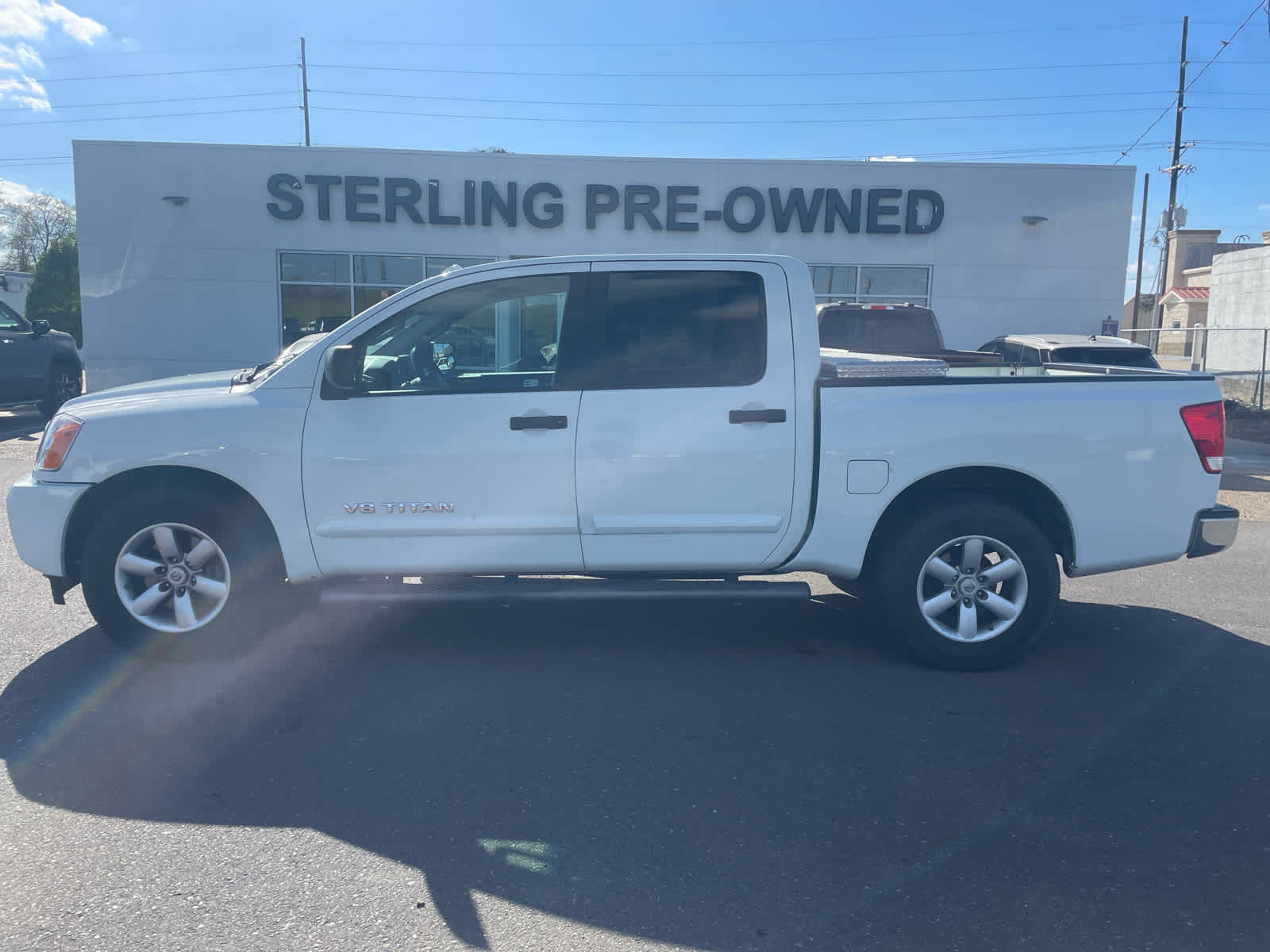 View vehicle photo 2