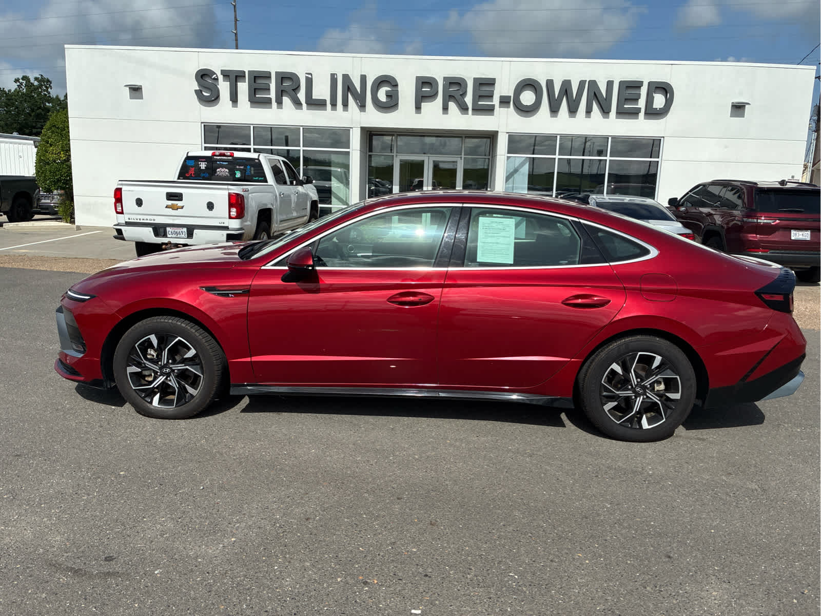 Ultimate red 2025 Hyundai Sonata Sedan Front-Wheel Drive 8-Speed Automatic