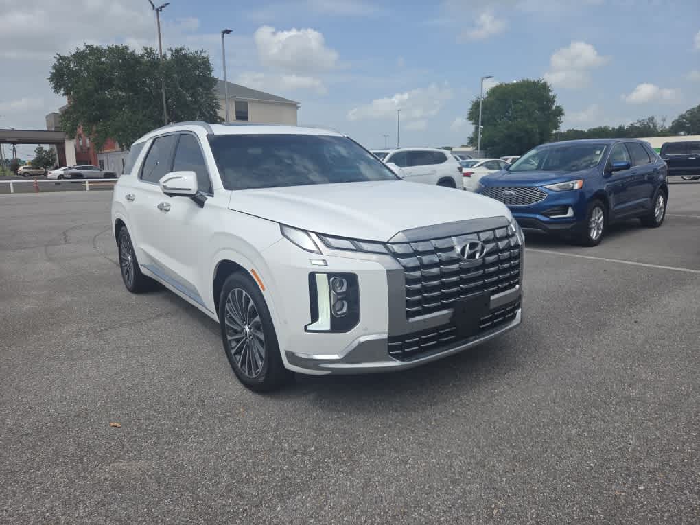 Hyper White 2024 Hyundai Palisade SUV / Crossover Front-Wheel Drive 8-Speed Automatic