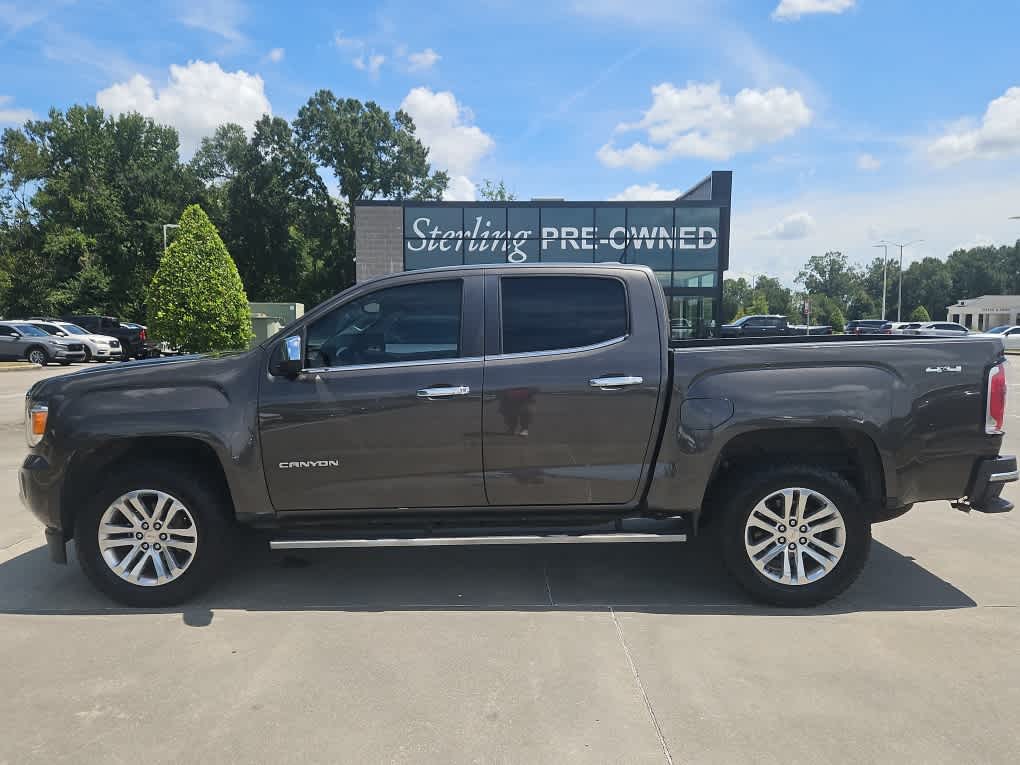 Smokey Quartz Metallic 2019 GMC Canyon Pickup Truck Four-Wheel Drive 8-Speed Automatic