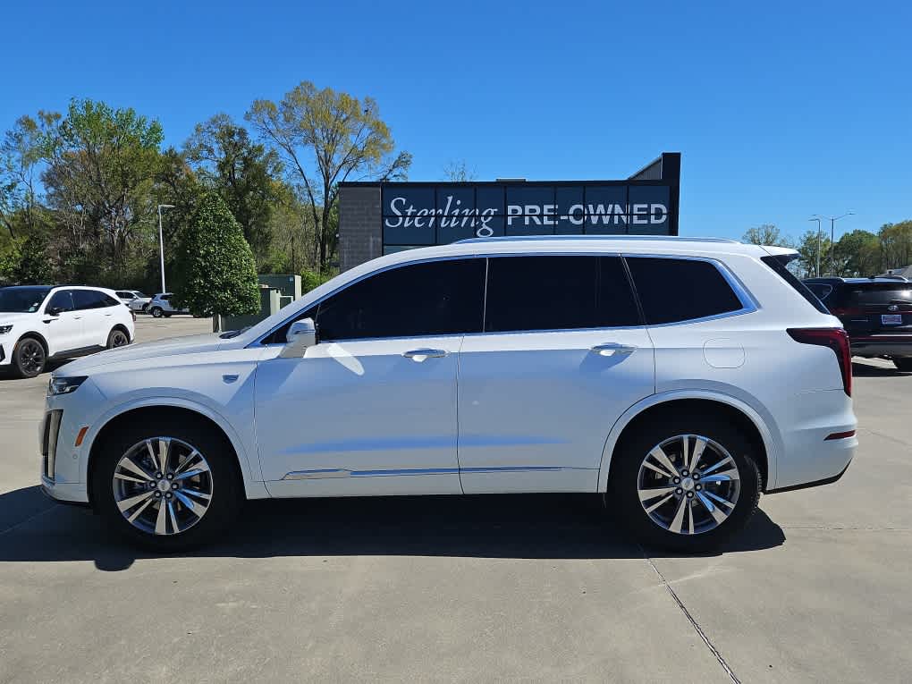 2022 Cadillac XT6 Premium Luxury FWD