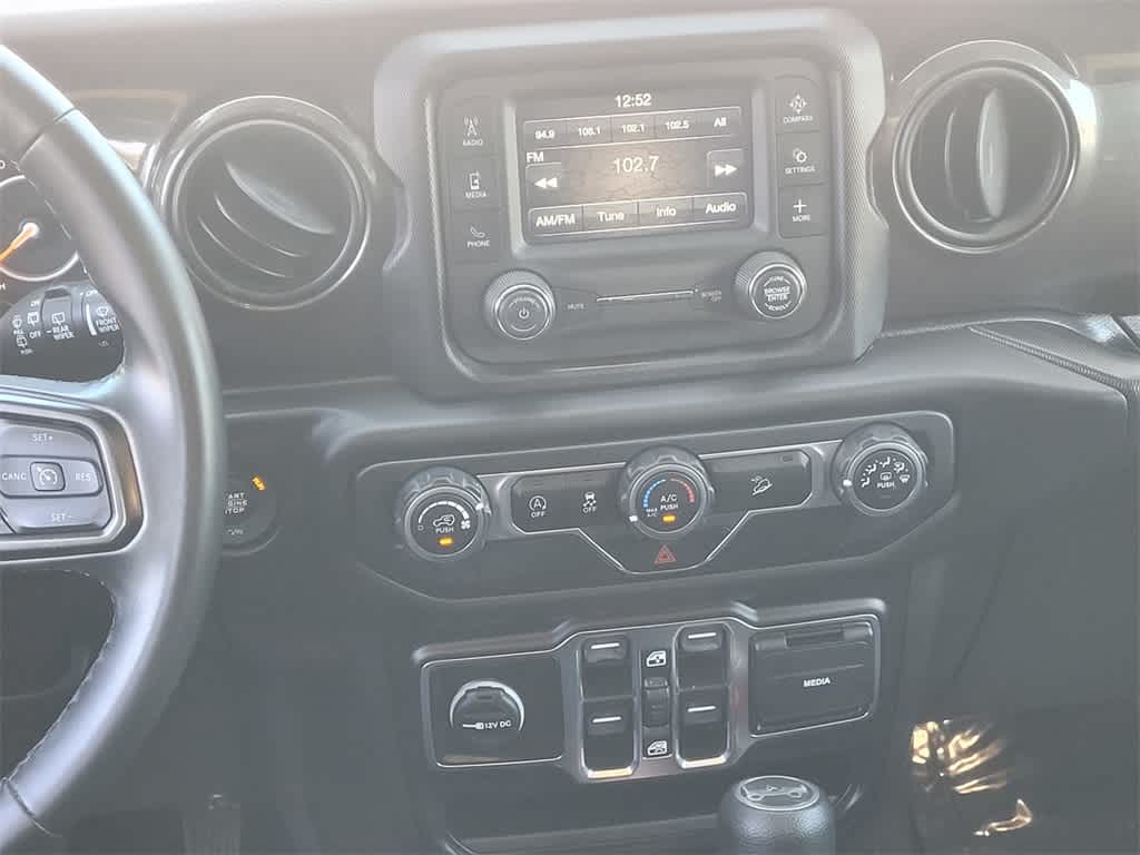 2019 Jeep Wrangler Unlimited Sport Altitude 15