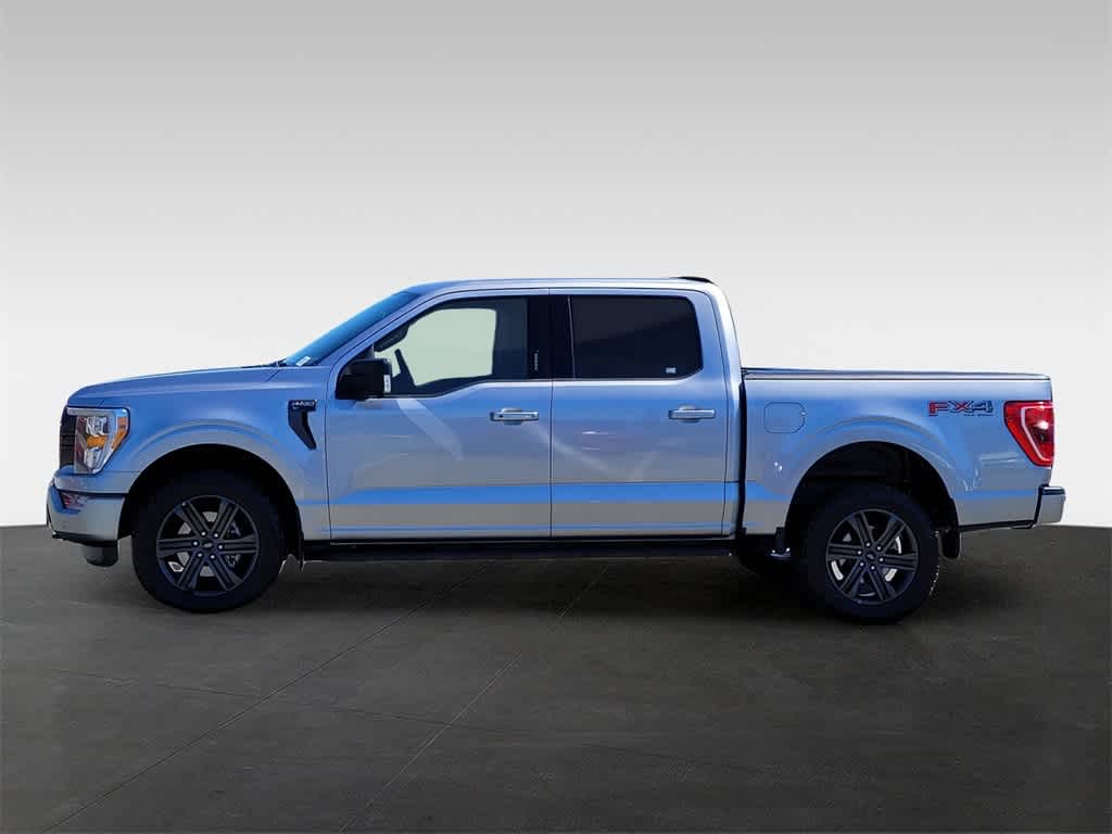 2021 Ford F-150 XLT 4WD SuperCrew 5.5 Box 4