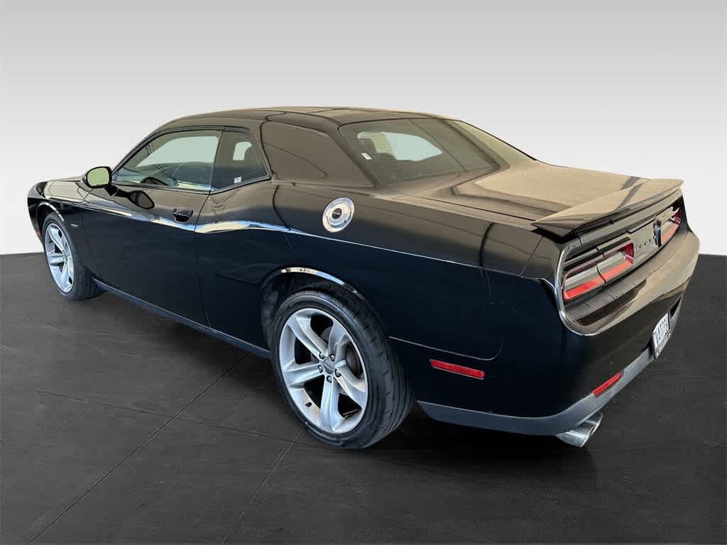 2016 Dodge Challenger R/T 4