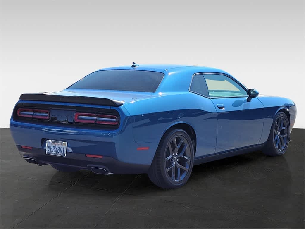 2022 Dodge Challenger R/T 6