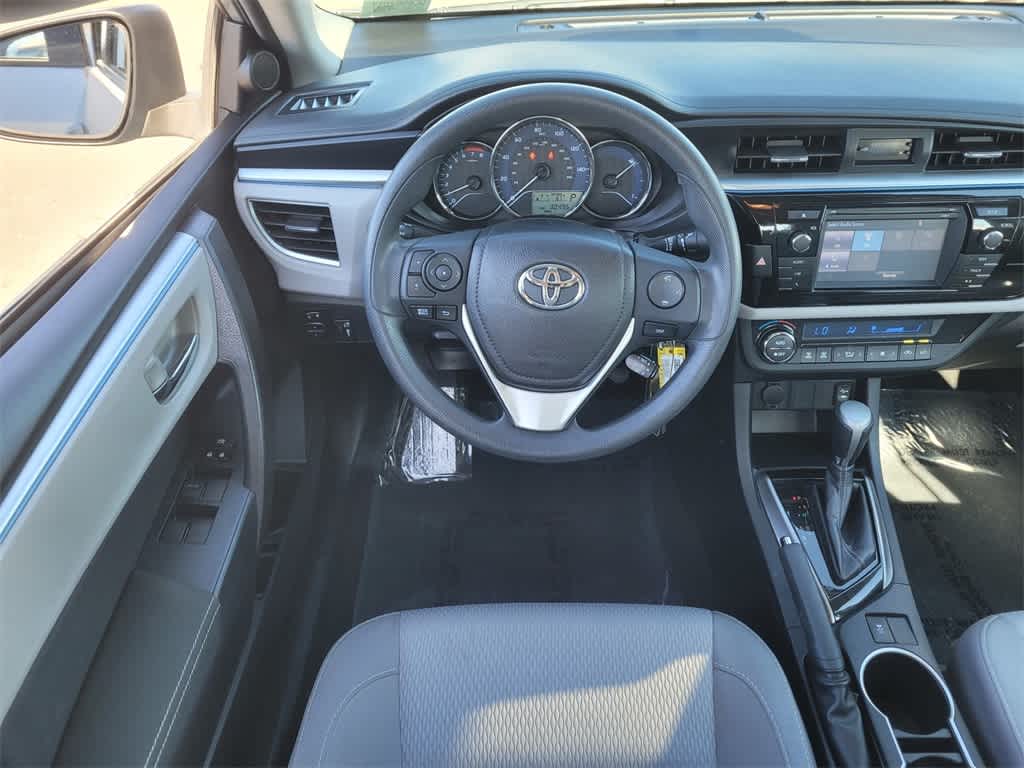 2016 Toyota Corolla LE 11