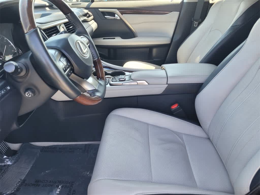 2017 Lexus RX  21