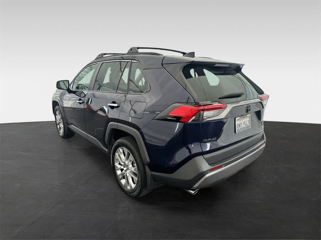 2019 Toyota RAV4 Limited 4