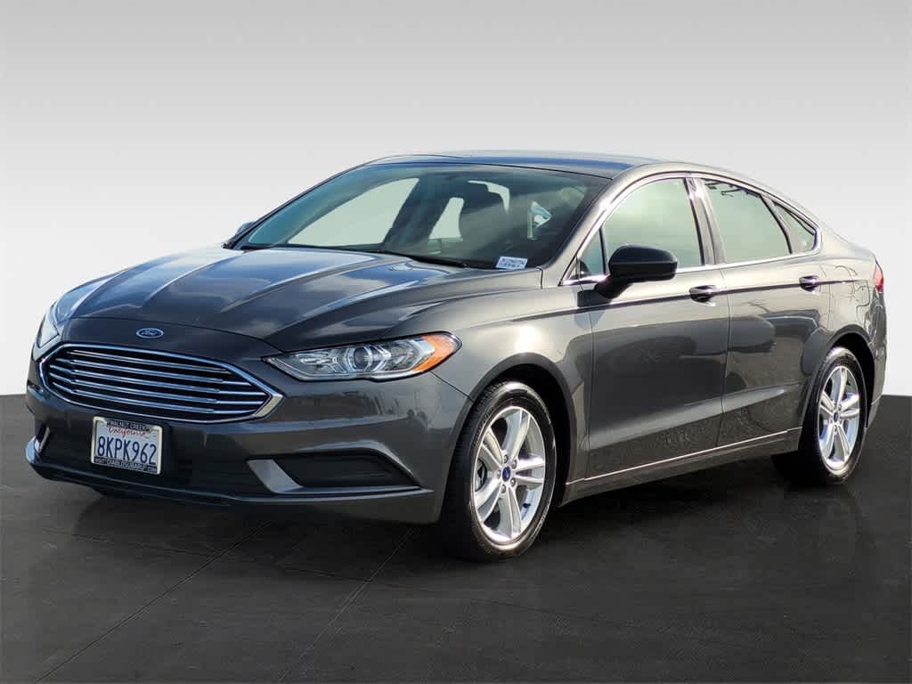 2018 Ford Fusion SE 2