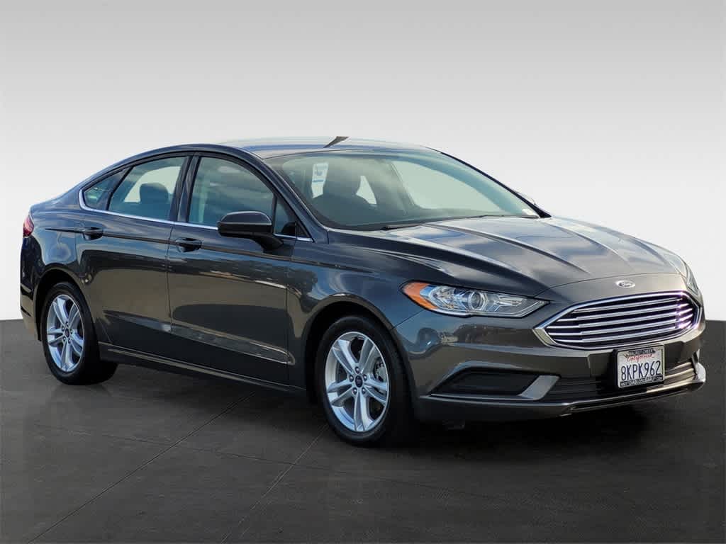 2018 Ford Fusion SE 8