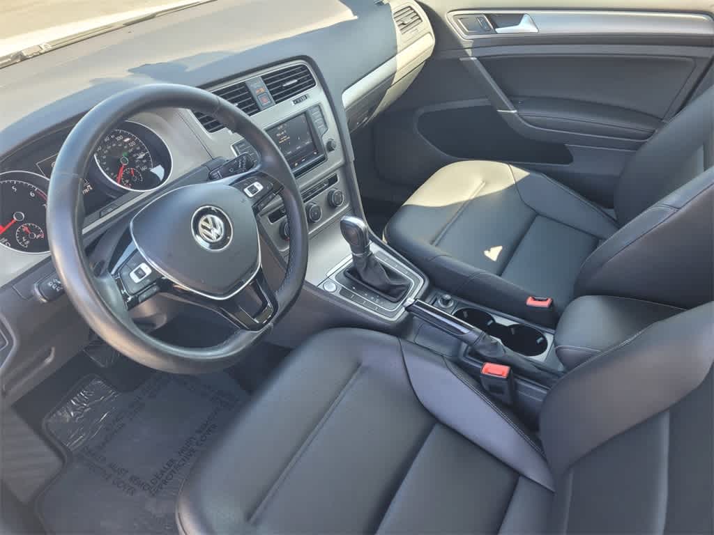 2016 Volkswagen Golf SportWagen TSI Limited Edition 19