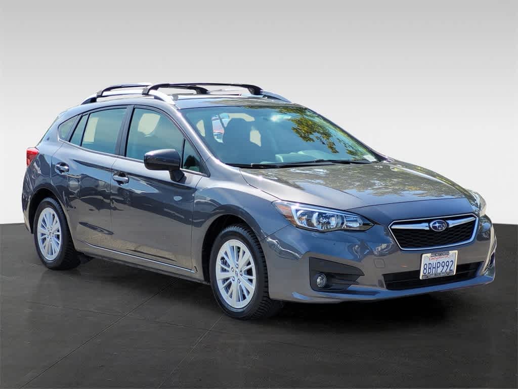 2018 Subaru Impreza Premium 8