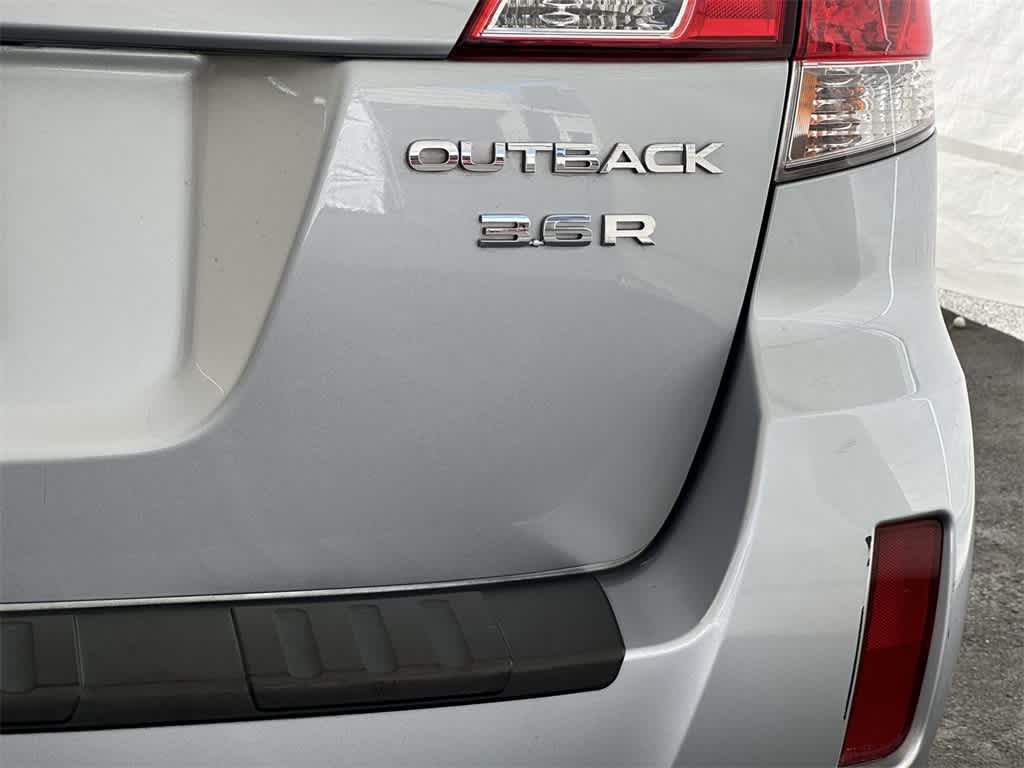 2012 Subaru Outback 3.6R Limited 6