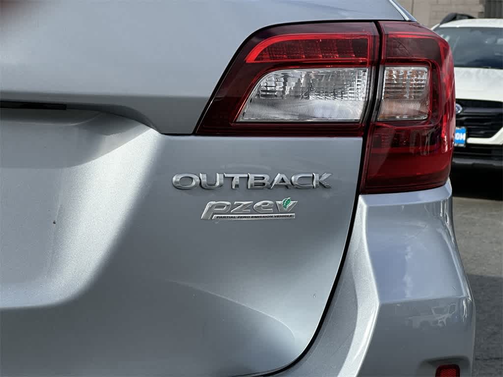 2017 Subaru Outback Limited 6