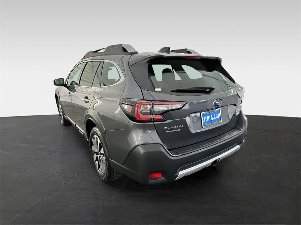 2025 Subaru Outback Touring 4