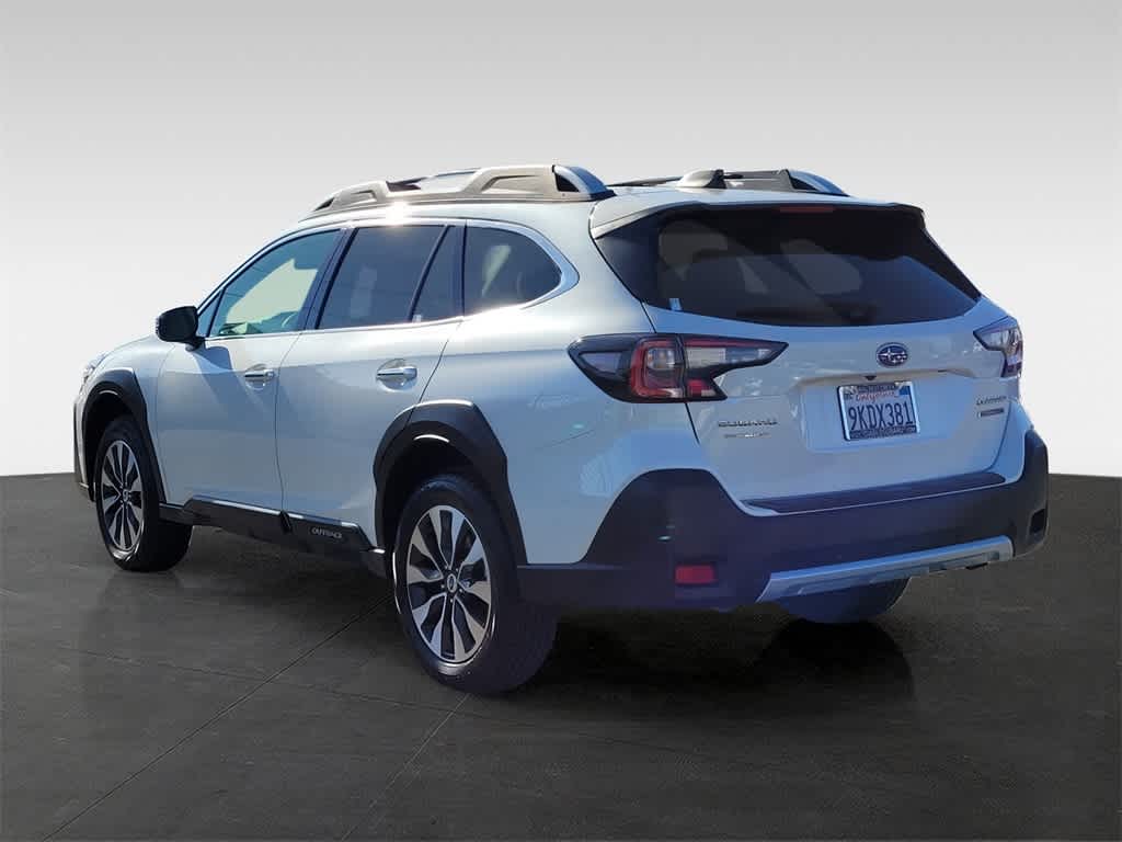 2024 Subaru Outback Touring XT 5