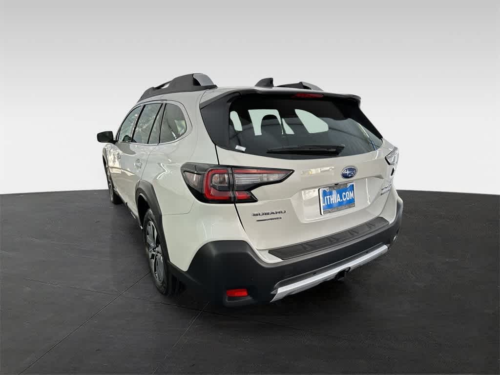 2025 Subaru Outback Touring XT 4