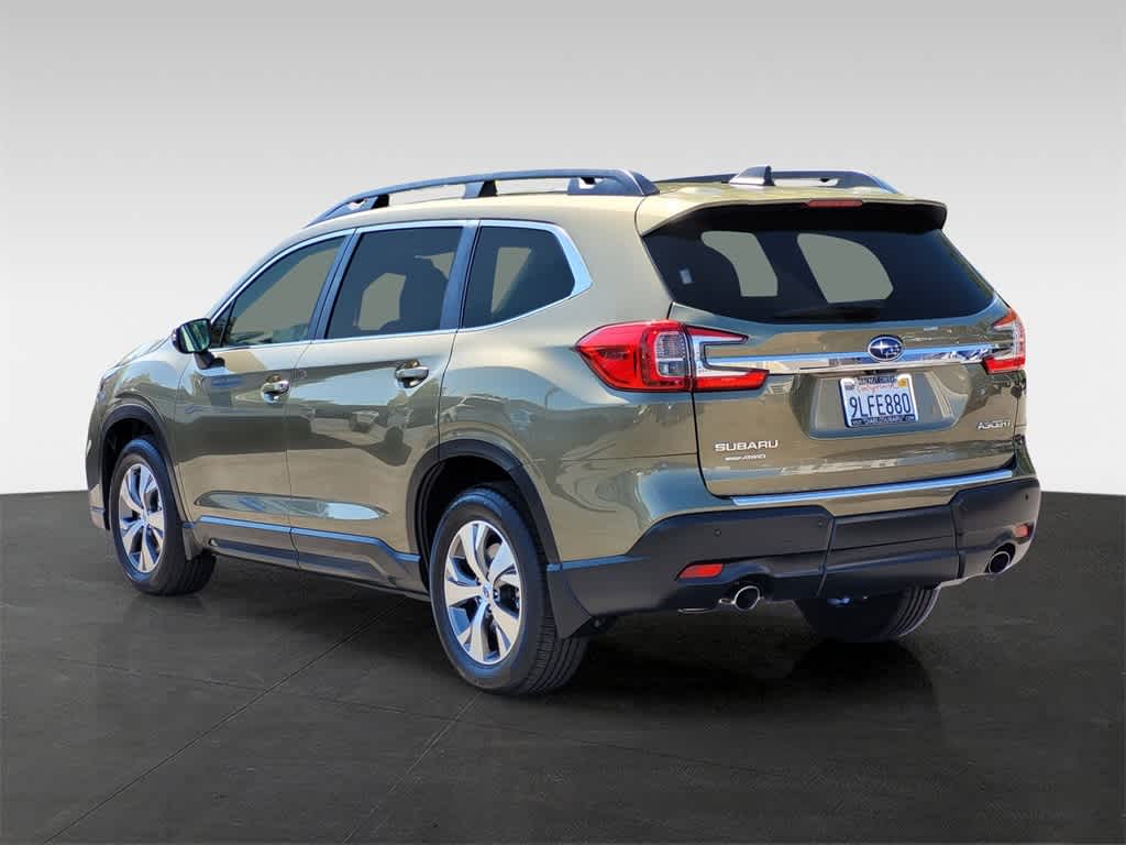 2023 Subaru Ascent Premium 5