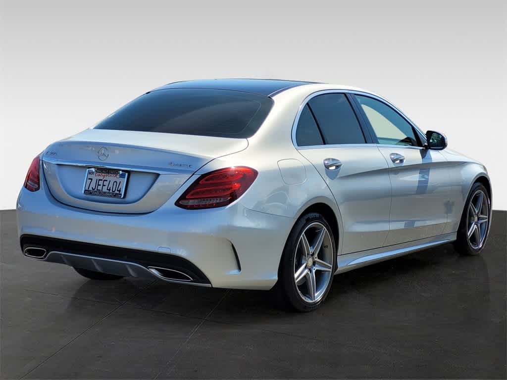 2015 Mercedes-Benz C-Class C 300 6