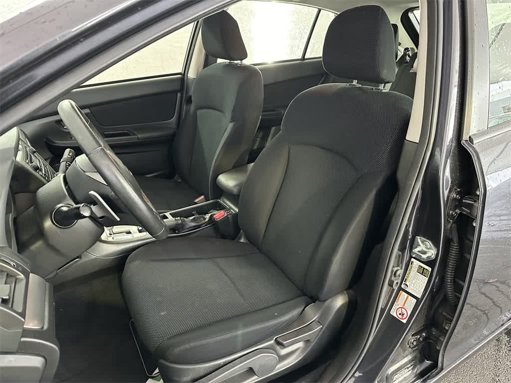 2014 Subaru Impreza 2.0i Premium 11