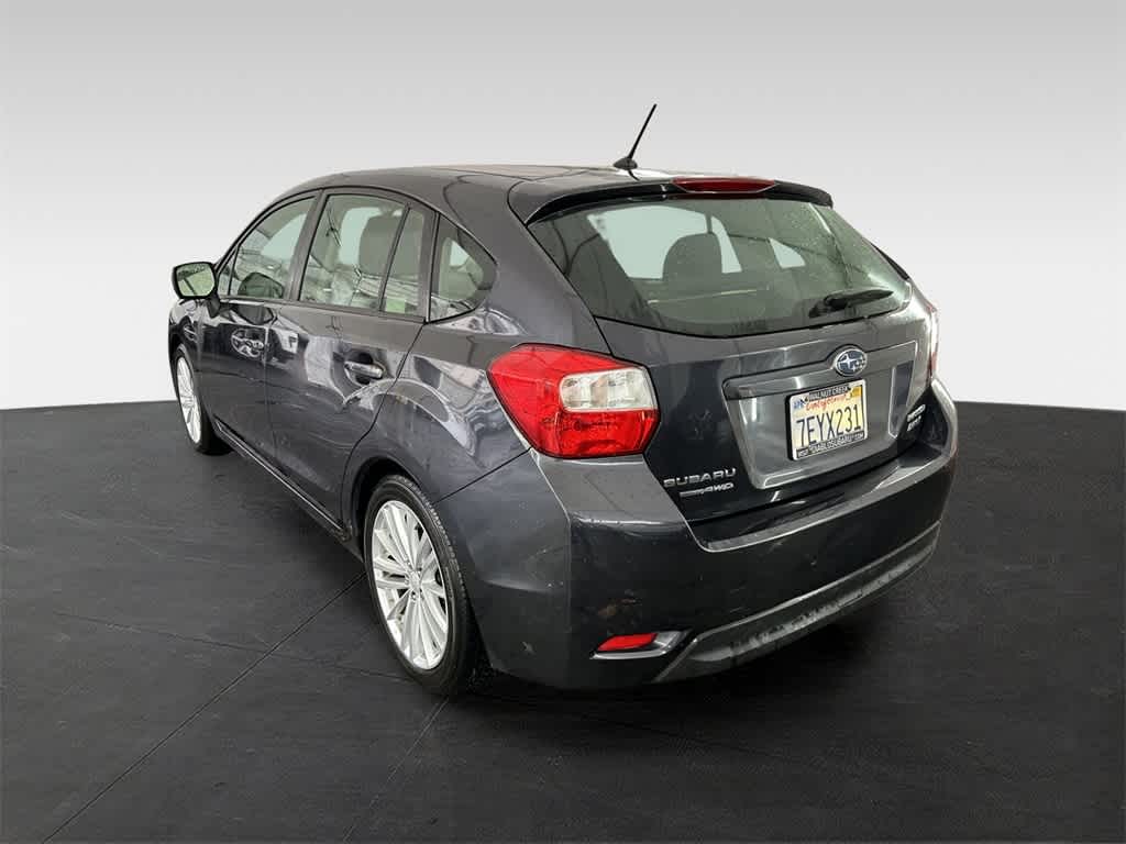 2014 Subaru Impreza 2.0i Premium 4