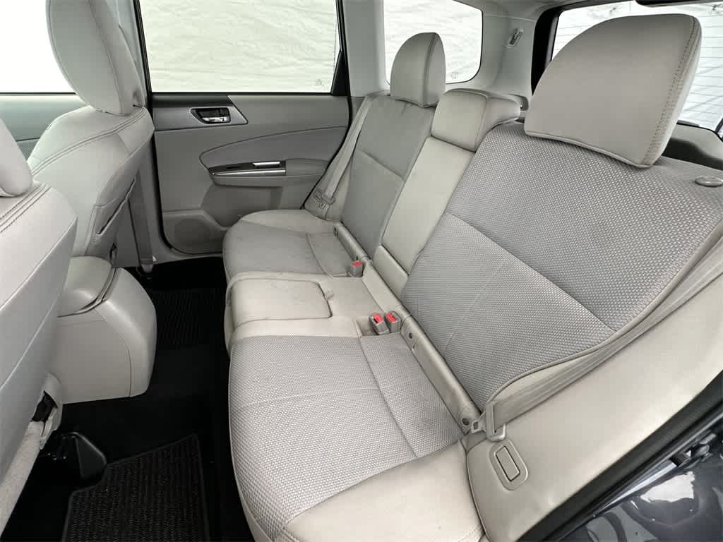 2013 Subaru Forester 2.5X Premium 14