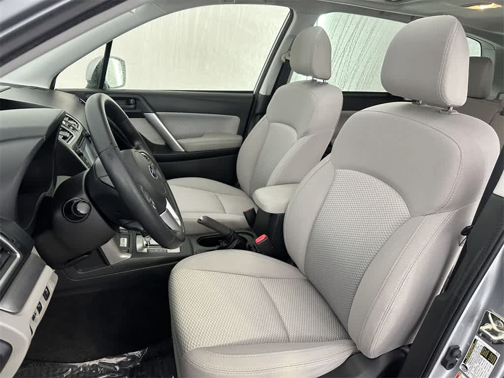 2018 Subaru Forester Premium 11