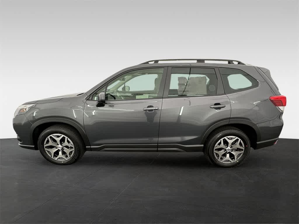 2024 Subaru Forester Premium 3