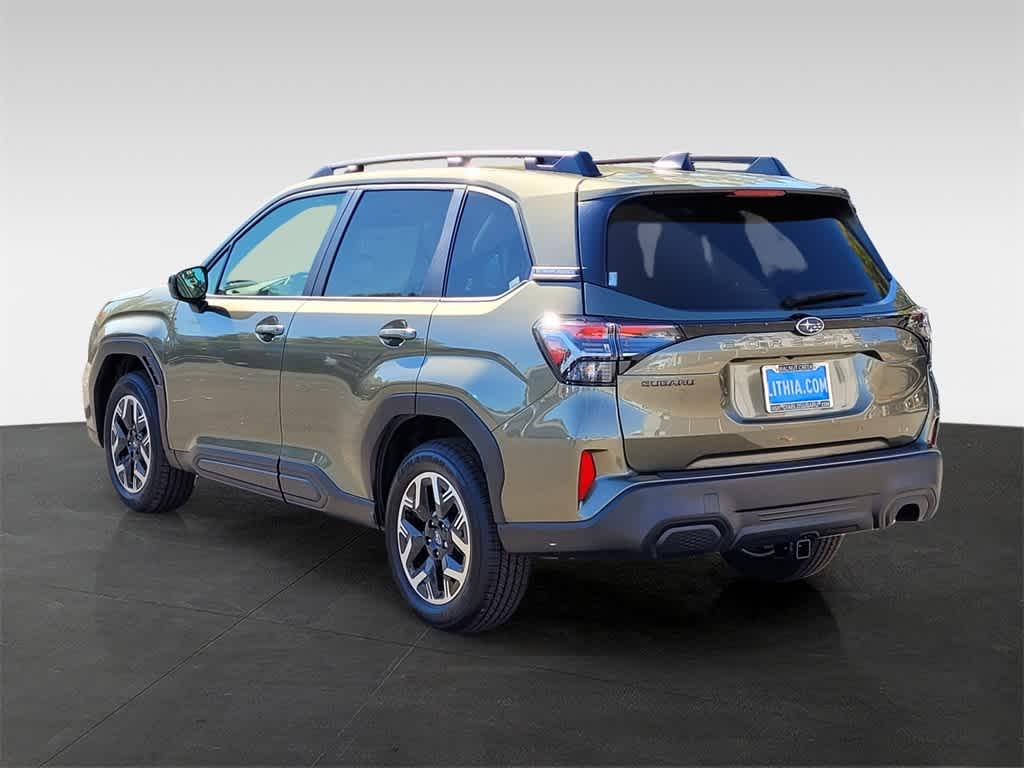 2025 Subaru Forester Premium 5