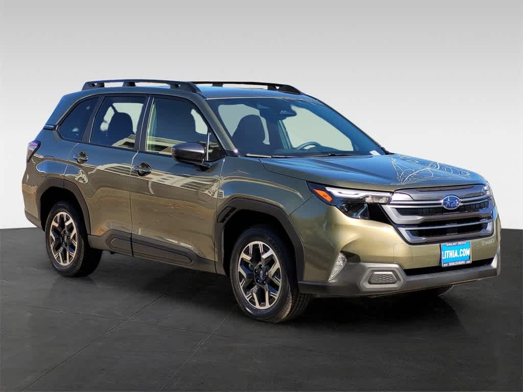 2025 Subaru Forester Premium 8