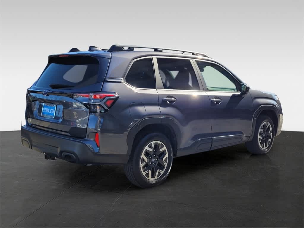 2025 Subaru Forester Premium 6