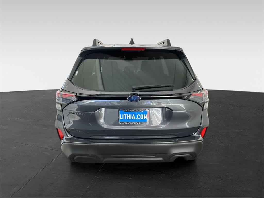 2025 Subaru Forester Premium 5