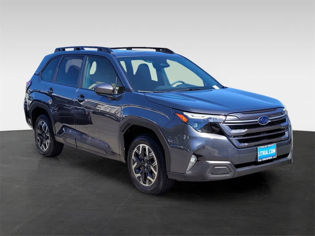 2025 Subaru Forester Premium 8