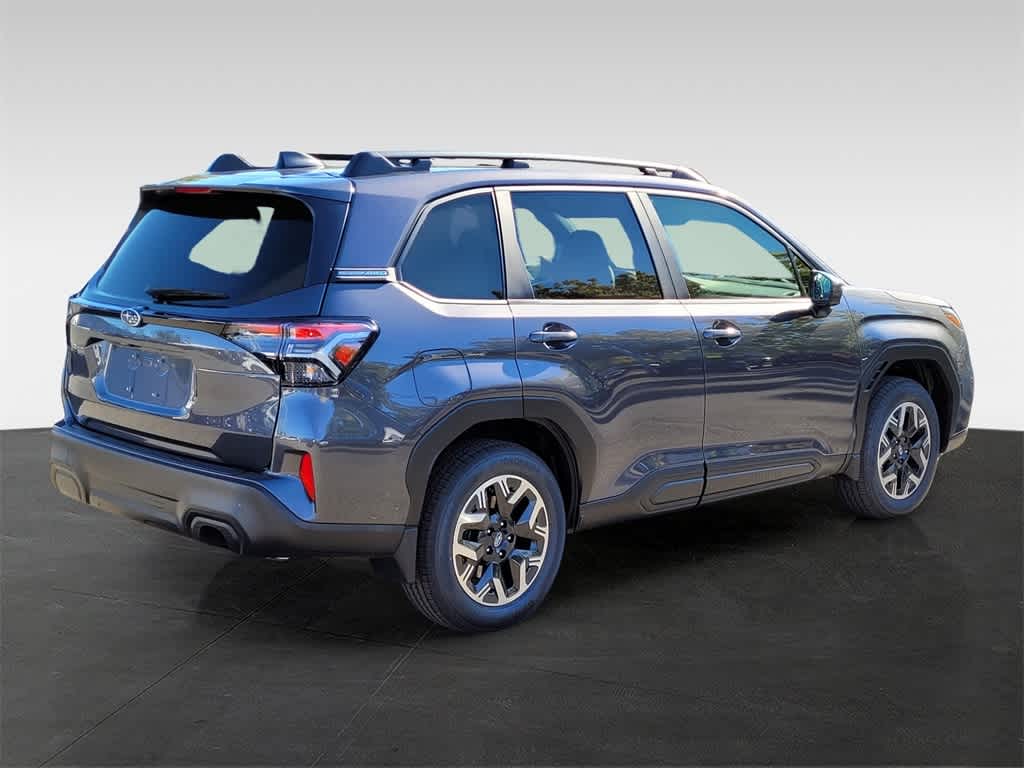 2025 Subaru Forester Premium 6