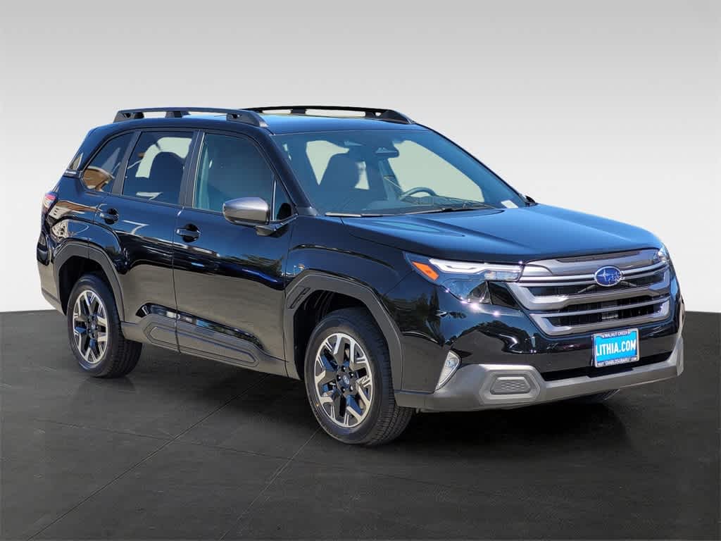 2025 Subaru Forester Premium 8