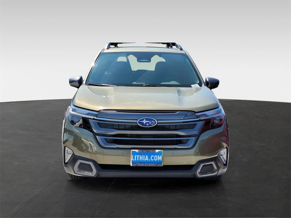 2025 Subaru Forester Limited 3