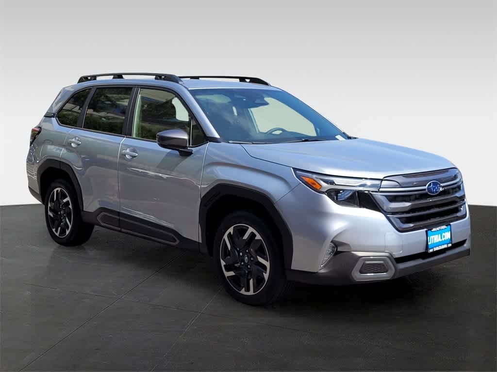 2025 Subaru Forester Limited 8