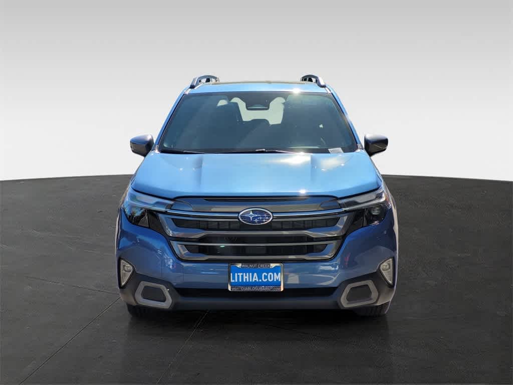 2025 Subaru Forester Limited 3