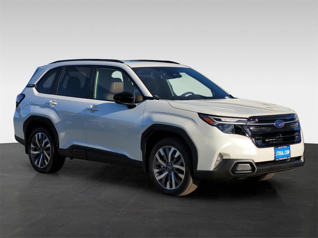 2025 Subaru Forester Touring 8