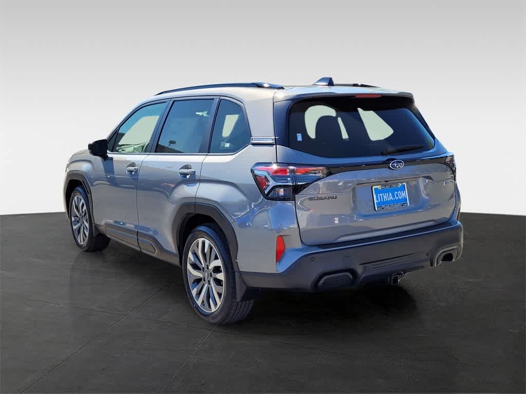 2025 Subaru Forester Touring 5