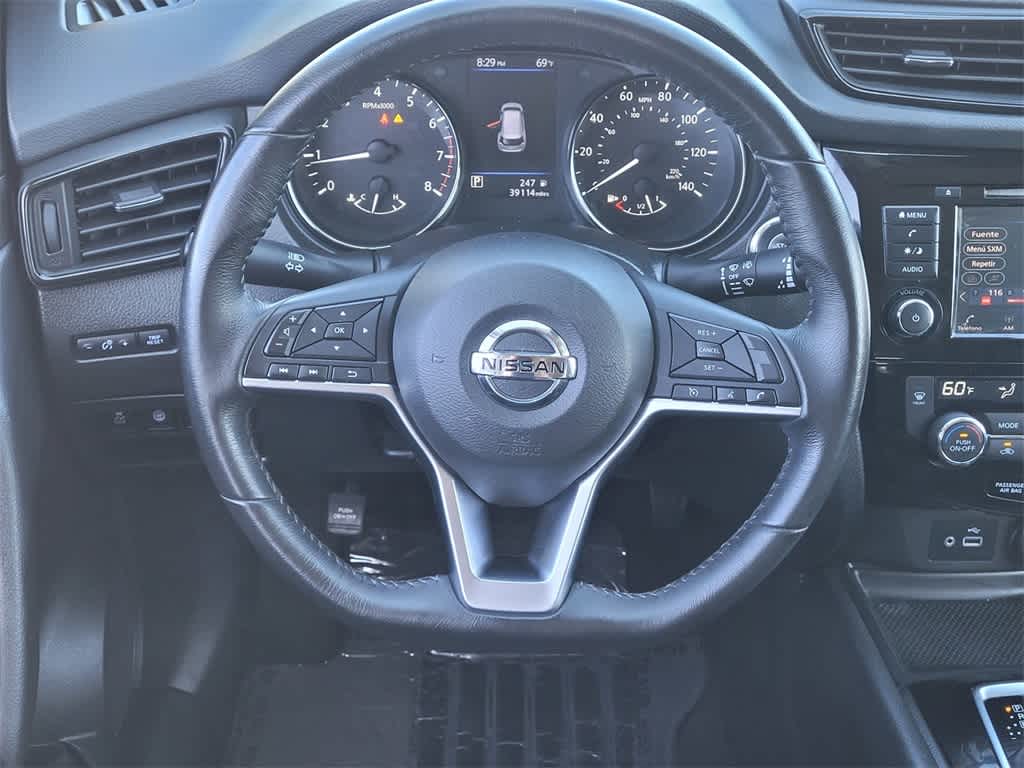 2019 Nissan Rogue SV 12