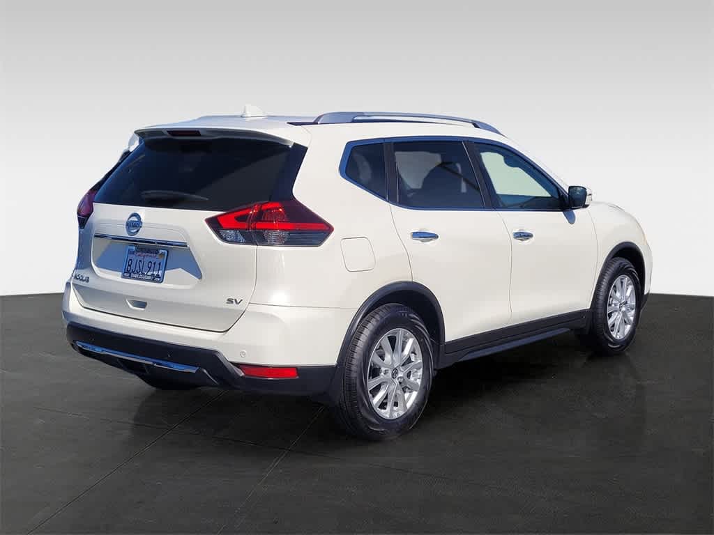 2019 Nissan Rogue SV 6