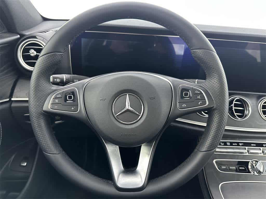 2018 Mercedes-Benz E-Class E 300 16