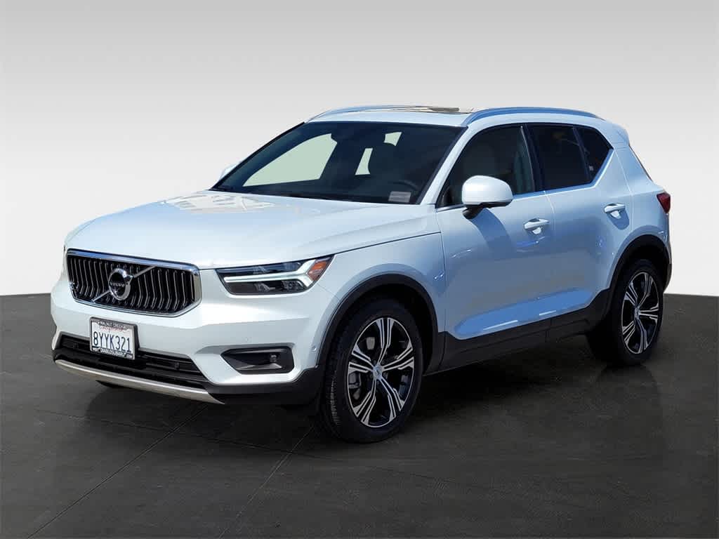 2022 Volvo XC40 Inscription 2