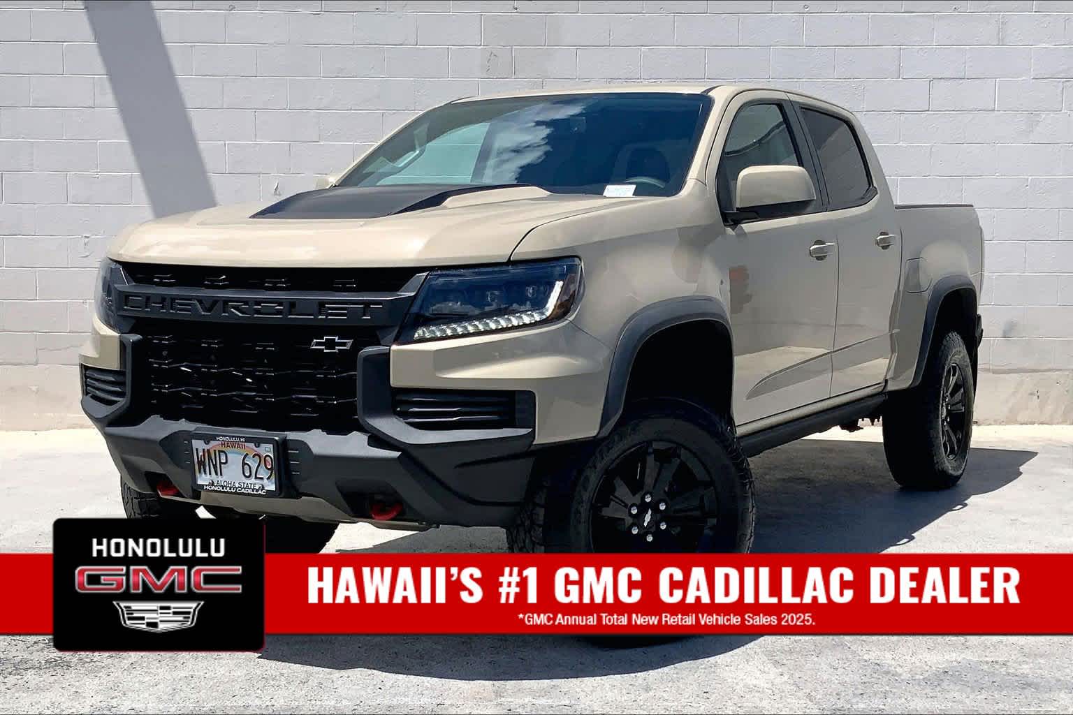 Sand Dune Metallic 2022 Chevrolet Colorado Pickup Truck Four-Wheel Drive 8-Speed Automatic