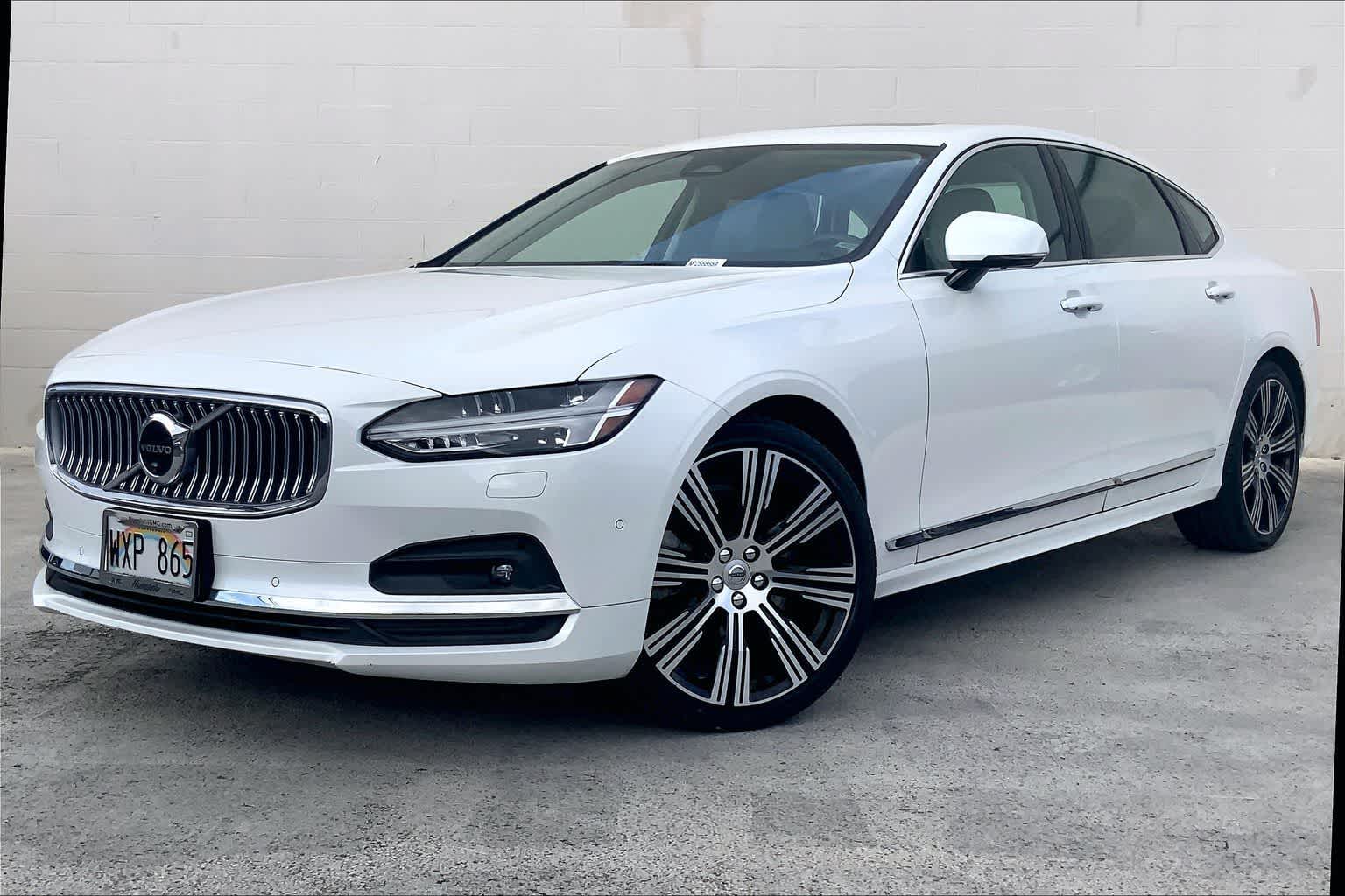 2022 Volvo S90 B6 Inscription AWD